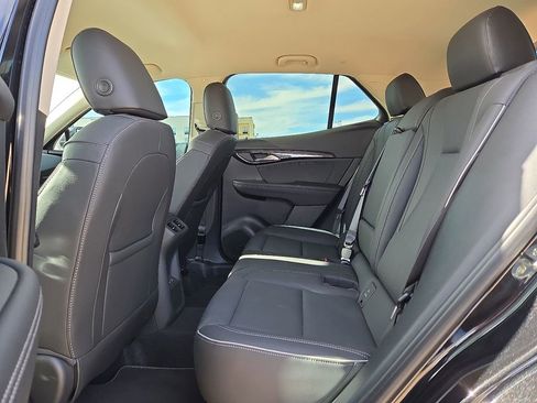 Used 2023 Buick Envision Essence image 15