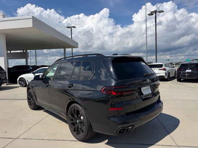 Used 2027 BMW X7 M60i w/ Executive Package AWD/4WD image 8