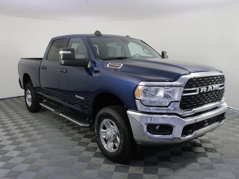 Used 2024 RAM 2500 Big Horn w/ Bed Utility Group image 24