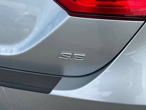 Certified 2024 Toyota Camry SE FWD image 7