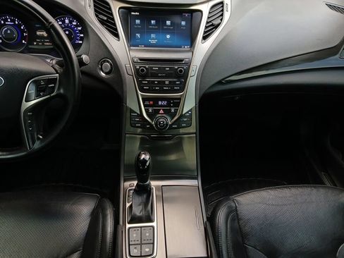 Used 2014 Hyundai Azera Limited w/ Option Group 02 FWD image 3