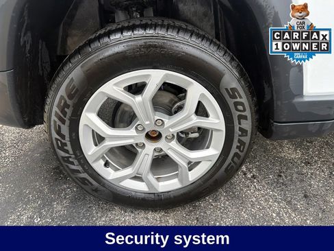 Used 2024 Jeep Compass Latitude AWD/4WD image 16