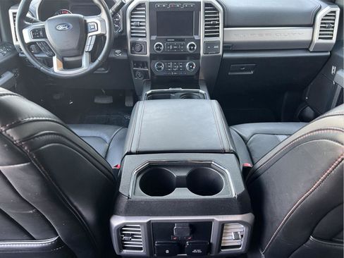 Used 2021 Ford F250 Platinum w/ FX4 Off-Road Package image 19