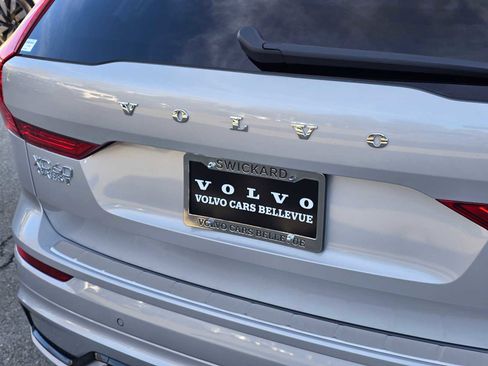 Certified 2024 Volvo XC60 T8 Plus w/ Protection Package Premier image 13