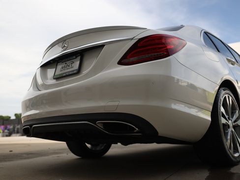 Used 2015 Mercedes-Benz C 300 Sedan image 48