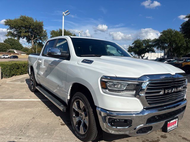 Used 2024 RAM 1500 Laramie AWD/4WD image 1