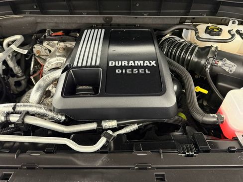 Used 2024 GMC Sierra 1500 AT4 w/ AT4 Premium Package AWD/4WD image 34