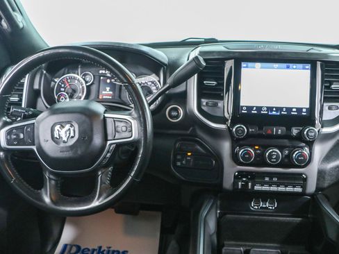 Used 2024 RAM 2500 Big Horn AWD/4WD image 15