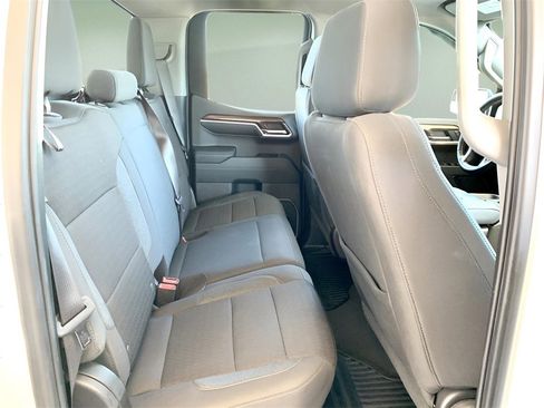 Used 2023 Chevrolet Silverado 1500 LT image 37