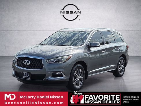 Used 2018 INFINITI QX60 AWD w/ Premium Plus Package image 2