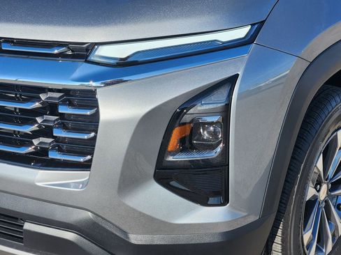 New 2026 Chevrolet Equinox LT w/ Convenience Package II image 10