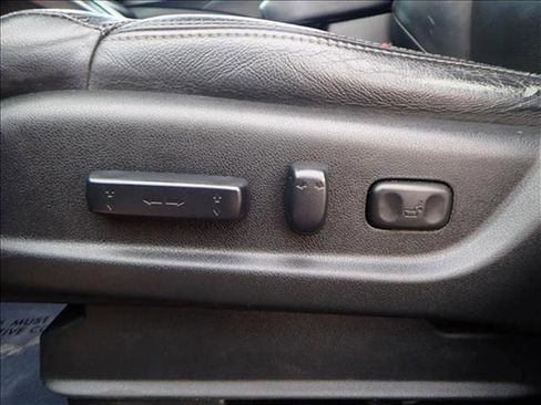 Used 2016 Honda CR-V EX-L image 12