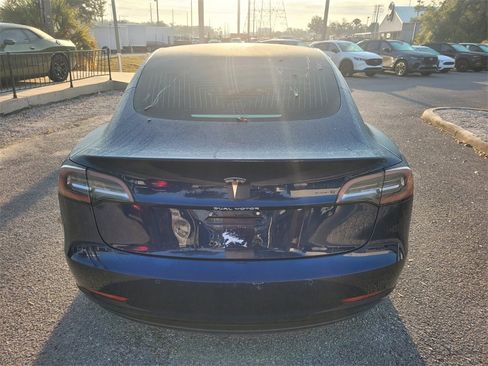 Used 2018 Tesla Model 3 Long Range image 12