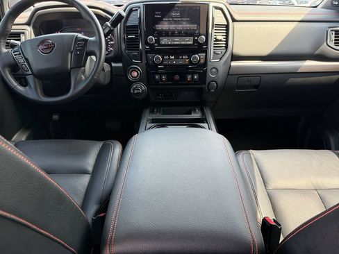 Used 2023 Nissan Titan PRO-4X w/ Pro-4x Convenience Package AWD/4WD image 13