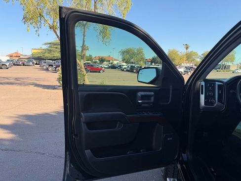 Used 2018 GMC Sierra 1500 SLT w/ SLT Premium Package image 21