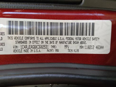 Used 2019 Jeep Grand Cherokee Altitude image 33