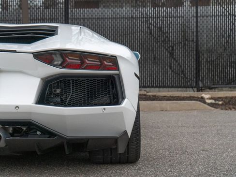 Used 2017 Lamborghini Aventador LP 700-4 AWD/4WD image 28