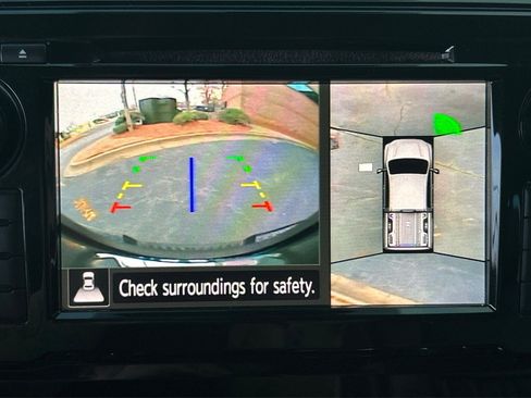 Used 2019 Nissan Titan Platinum Reserve image 15