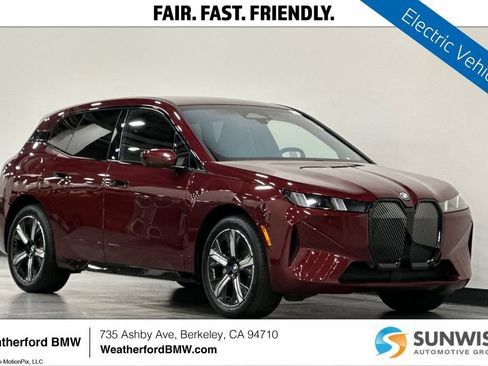 Used 2026 BMW iX xDrive45 w/ Premium Package AWD/4WD image 1