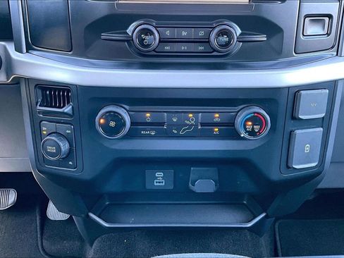 Used 2022 Ford F150 XLT image 17