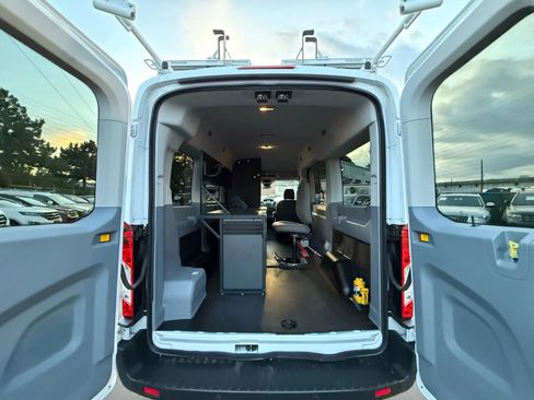 Used 2016 Ford Transit 150 XLT image 22