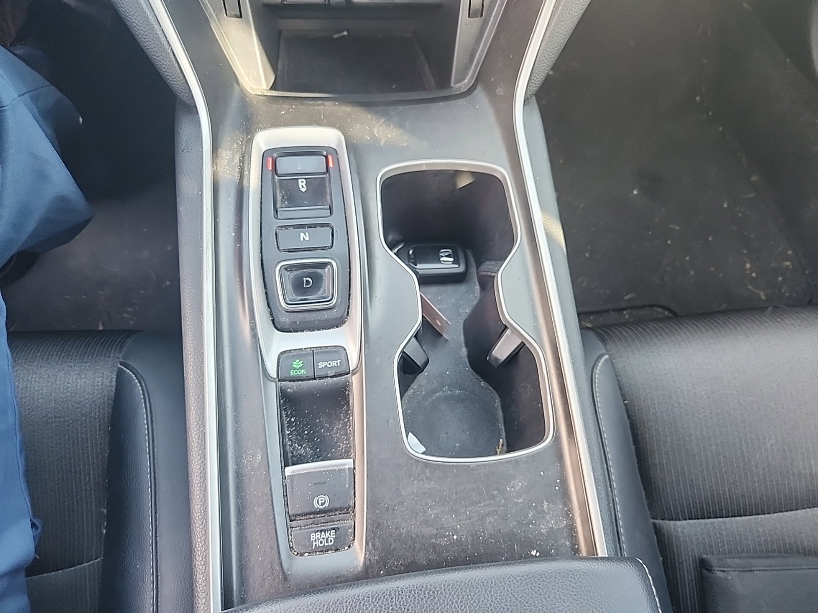 Used 2018 Honda Accord Sport image 13