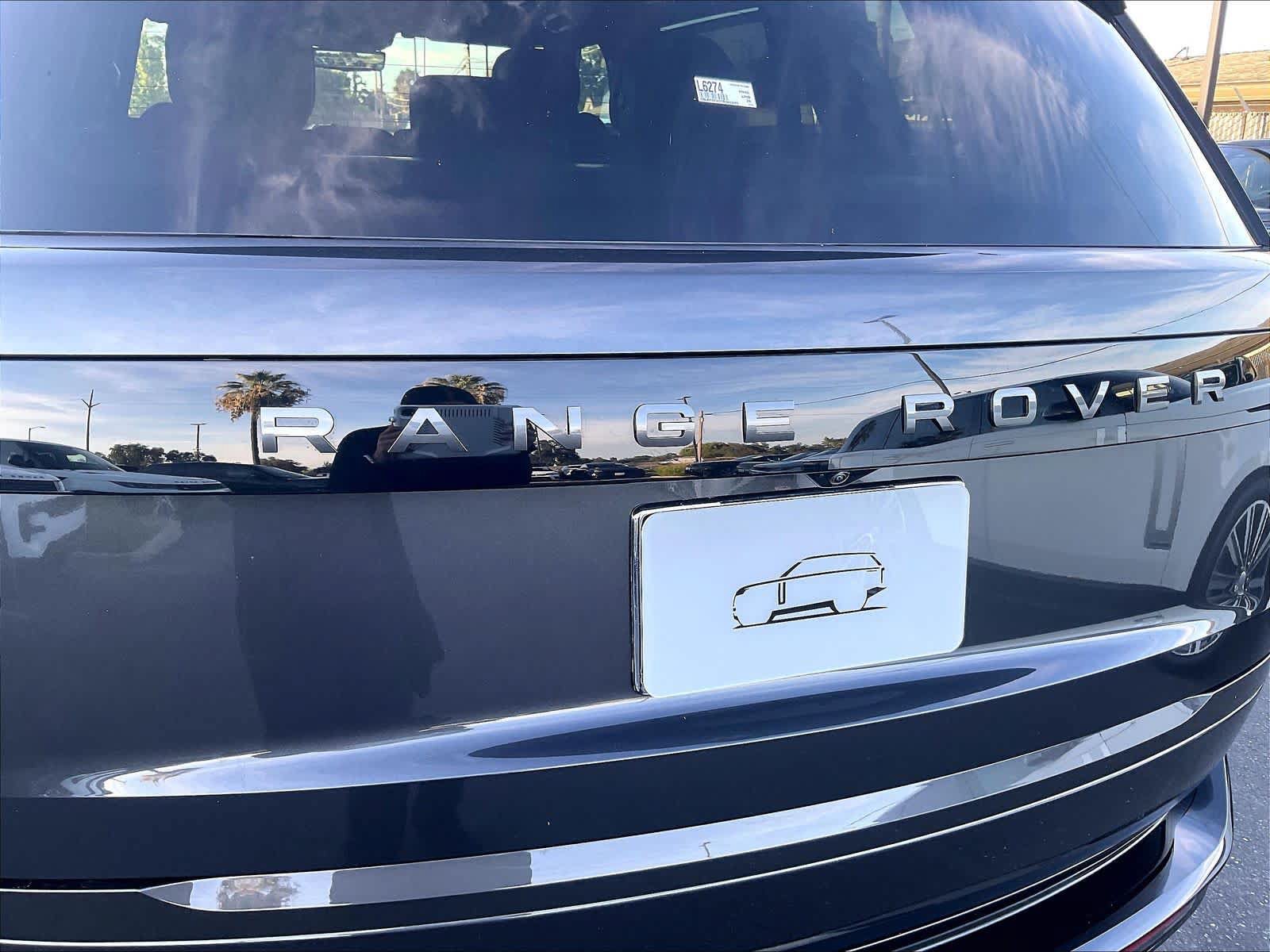 New 2026 Land Rover Range Rover Long Wheelbase SE AWD/4WD image 26