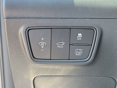 Used 2024 Hyundai Tucson Limited AWD/4WD image 34