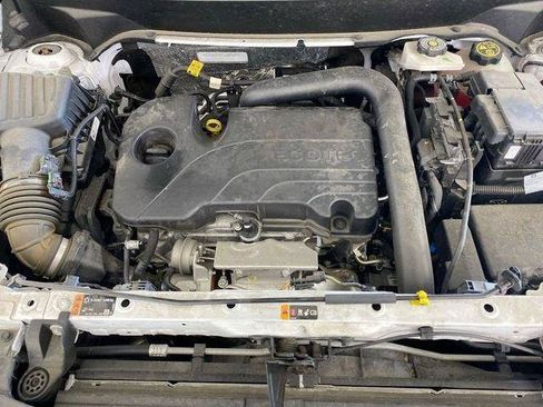 Used 2023 Chevrolet Equinox LT FWD image 19