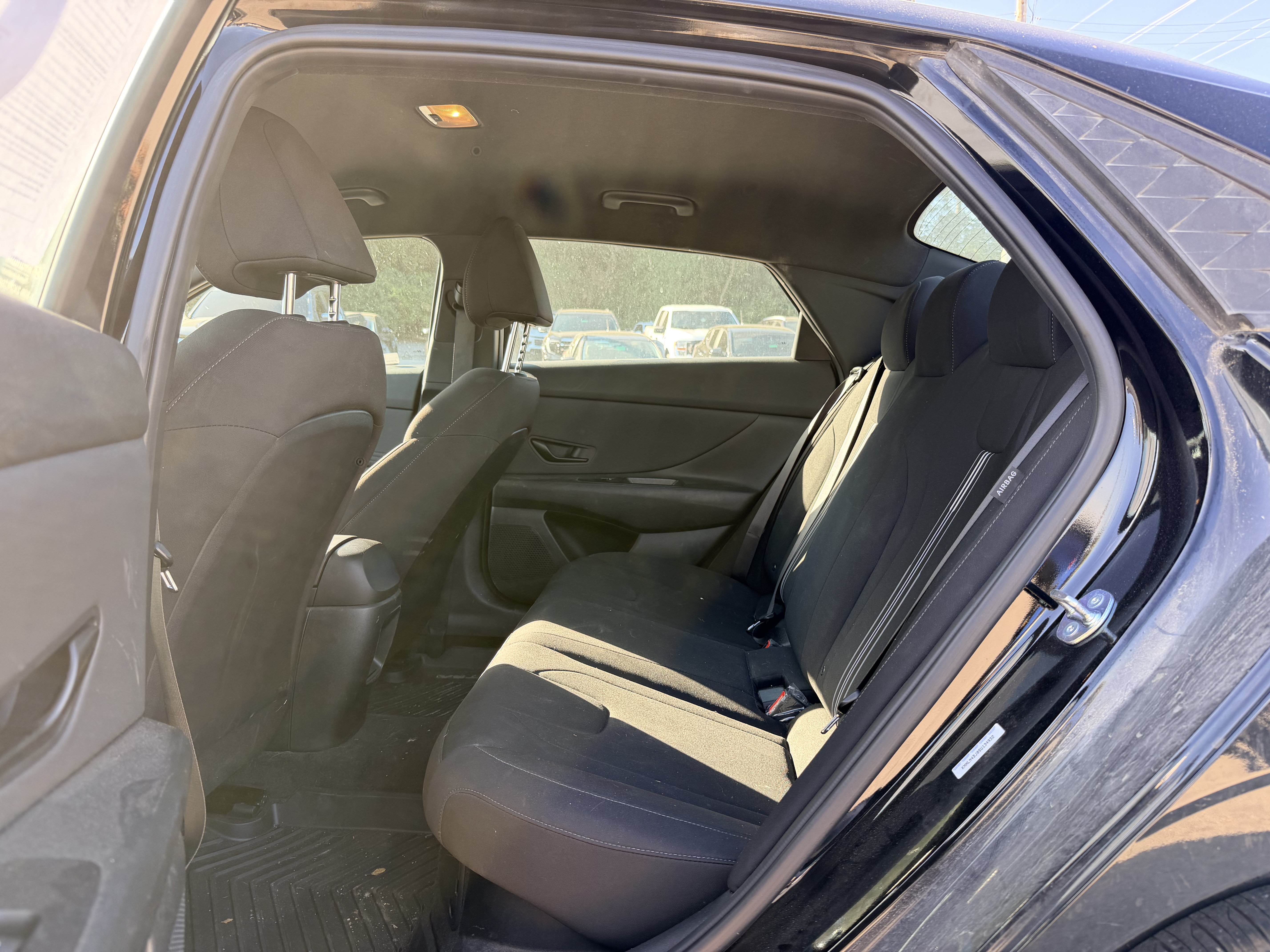 Used 2025 Hyundai Elantra SEL FWD image 12