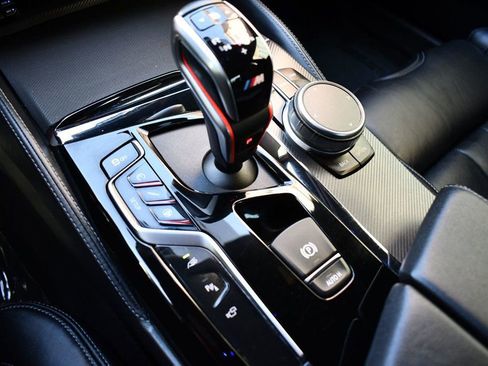 Used 2020 BMW M5 w/ Executive Package image 38