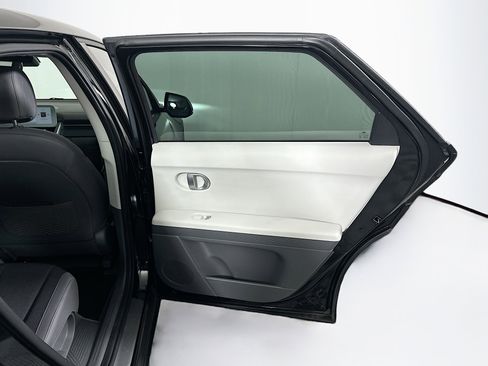 Used 2024 Hyundai Ioniq 5 SEL image 32