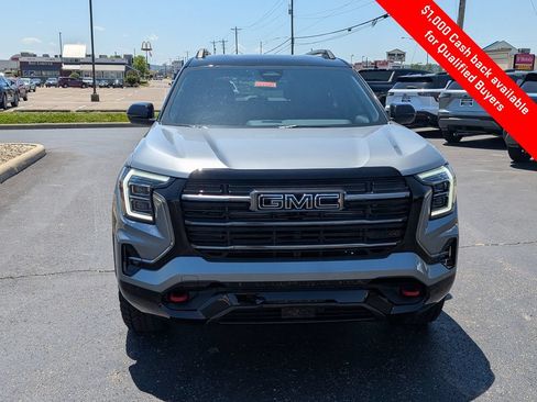 New 2026 GMC Terrain AT4 w/ Technology Package II AWD/4WD image 2