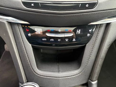 Used 2024 Cadillac XT5 Premium Luxury image 20
