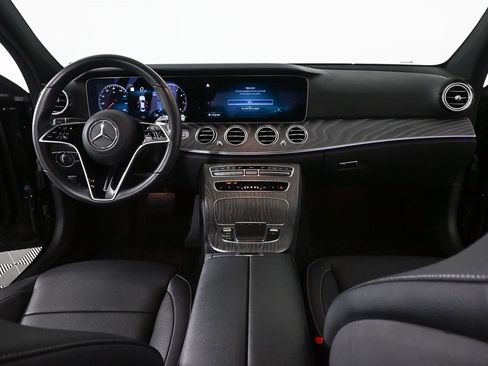 Used 2021 Mercedes-Benz E 350 Sedan image 17