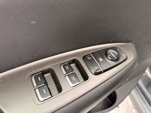 Used 2020 Kia Optima SE image 20