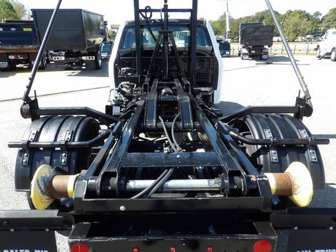 Used 2022 Ford F550 4x4 Regular Cab Super Duty image 56