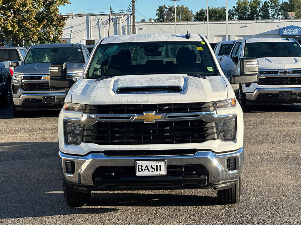 Used 2025 Chevrolet Silverado 2500 LT w/ Convenience Package AWD/4WD image 10