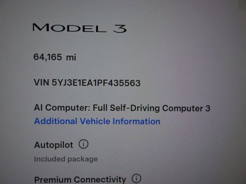 Used 2023 Tesla Model 3 Standard Range image 24