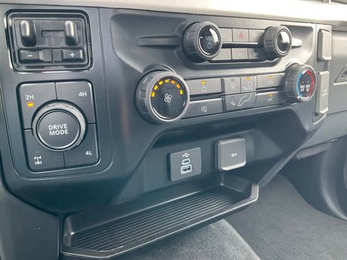 New 2026 Ford F250 XLT w/ 360-Degree Camera Package image 35