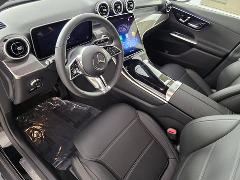 New 2026 Mercedes-Benz GLC 300 image 7