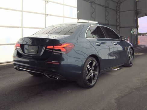 Used 2022 Mercedes-Benz A 220 image 4