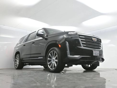 Used 2024 Cadillac Escalade ESV Premium Luxury Platinum AWD/4WD image 64