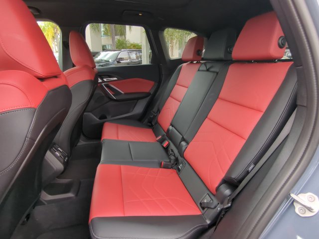 Used 2025 BMW X1 M35i AWD/4WD image 16