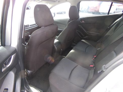 Used 2015 MAZDA MAZDA3 i Sport image 6