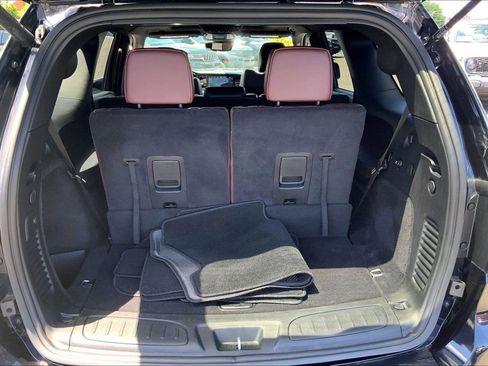 Certified 2025 Dodge Durango R/T AWD/4WD image 32