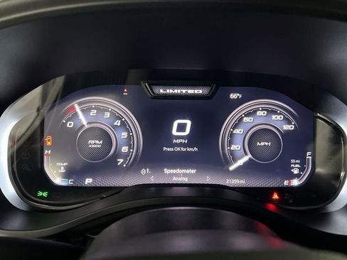 Used 2024 RAM 1500 Limited AWD/4WD image 12