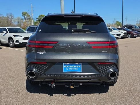 Used 2024 Genesis GV70 2.5T w/ Sport Prestige Package image 4