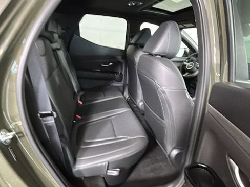 Used 2025 Hyundai Santa Cruz SEL AWD/4WD image 29
