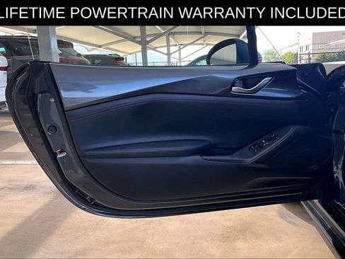 Used 2018 MAZDA MX-5 Miata Club w/ Brembo/BBS Recaro Package image 17